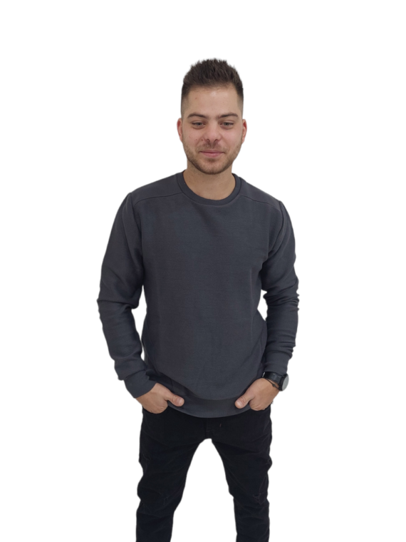 SWEATSHIRTS WITH A DEFOILER