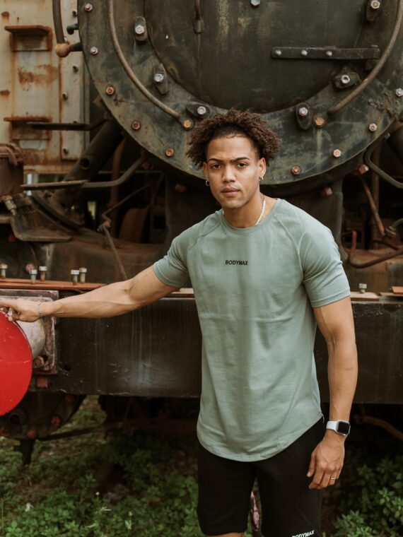 ΜΟΝΤΕΡΝΟ ΚΟΝΤΟΜΑΝΙΚΟ