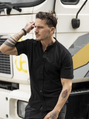 ΜΟΝΤΈΡΝΟ ΜΠΛΟΥΖΑΚΙ ΤΥΠΟΥ ΠΟΥΚΑΜΙΣΟ