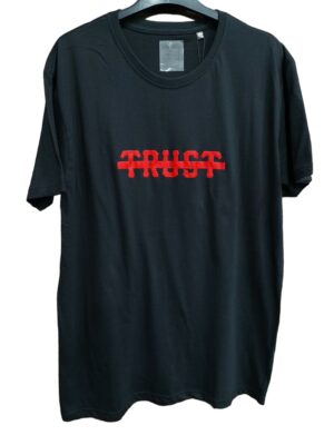 ΚΟΝΤΟΜΑΝΙΚΟ ΜΠΛΟΥΖΑΚΙ