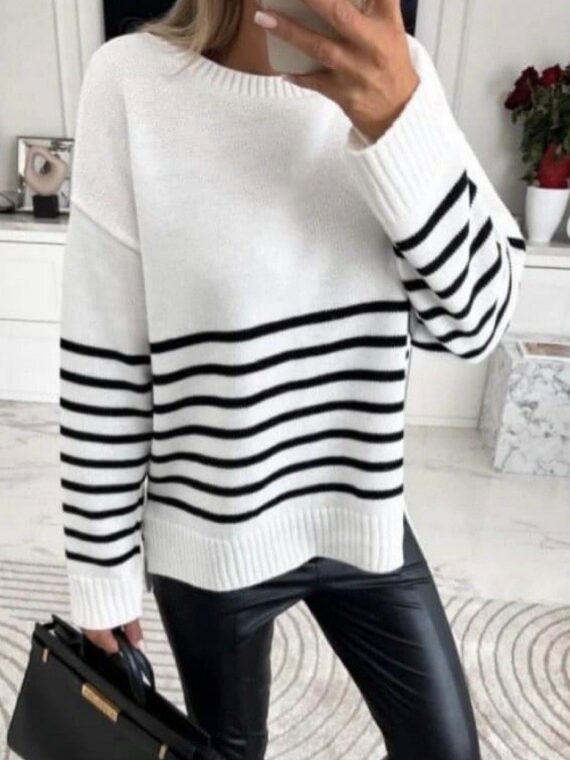 KNITTED BLOUSE