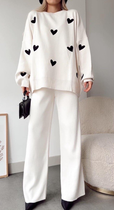 KNITTED SET WITH CRANES