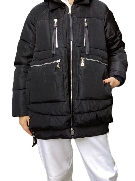 WOMAN PUFFER