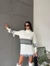 KNIT SWEATER