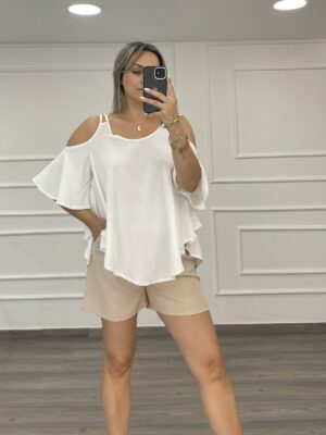 T-SHIRT WITH OPENINGS ON THE SHOULDER