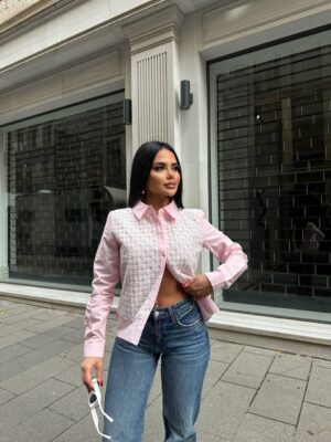 ΓΥΝΑΙΚΕΙΟ ΠΟΥΚΑΜΙΣΟ