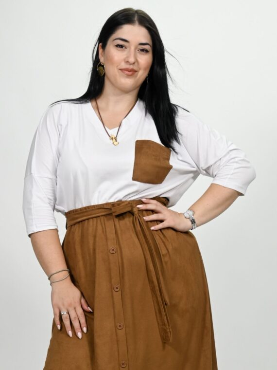 ΜΠΛΟΥΖΑ ΜΕ V