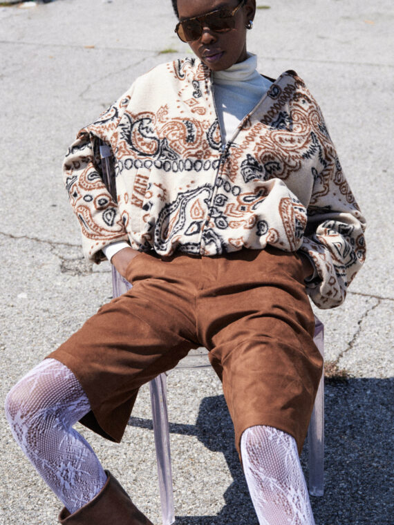 ΜΠΟΥΦΑΝ BOMBER